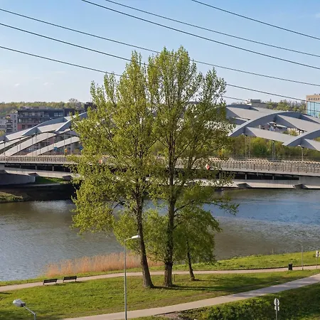 Air Conditioned Studio With Parking Krakow Grzegorzecka 67F By Heyrent Premium Apartman Krakkó