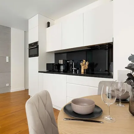 Apartman Air Conditioned Studio With Parking Krakow Grzegorzecka 67F By Heyrent Premium *